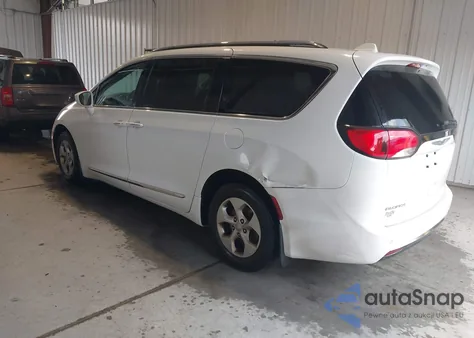 2017 Chrysler Pacifica Touring-L Plus from USA, damaged, VIN 2C4RC1EGXHR543092